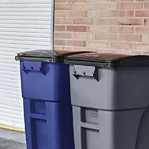 De Vuilnisbak van Rubbermaid Commerciële Producten BRUTE Uitlooptraject Gereden de Containerbakken van de Recyclingsoprijlaan