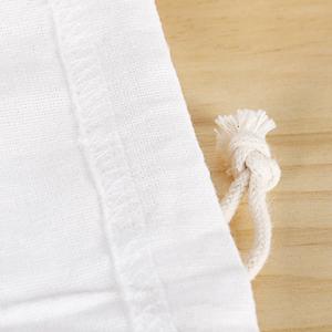 De katoenen Zakken van Drawstring, Katoenen Mousselinezakken, Katoenen Zak, Opnieuw te gebruiken Zakken, Juwelenzak, de Zakken van het giftsachet 4