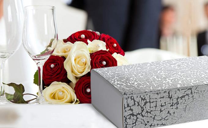 Behandel de Gunst van de Dozengift, van de de Oorringsverpakking van Zeepjuwelen van het de Doossuikergoed Kartonnen van het de Chocoladevoedsel de Opslagpak 3